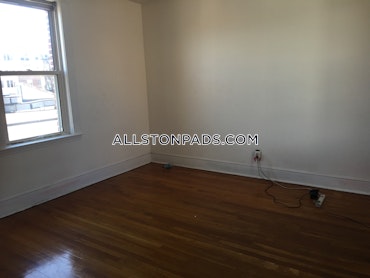 Boston - 1 Beds, 1 Baths