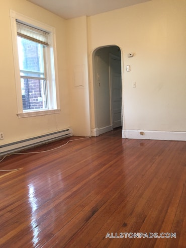 Boston - 1 Beds, 1 Baths