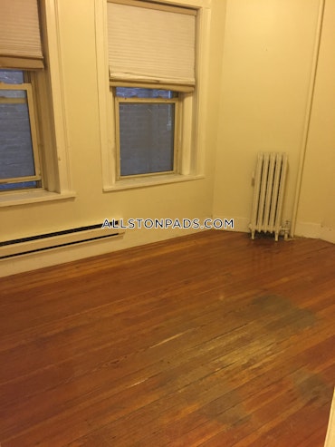 Boston - 1 Beds, 1 Baths