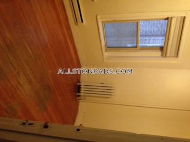 Boston - 1 Beds, 1 Baths