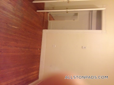 Boston - 1 Beds, 1 Baths