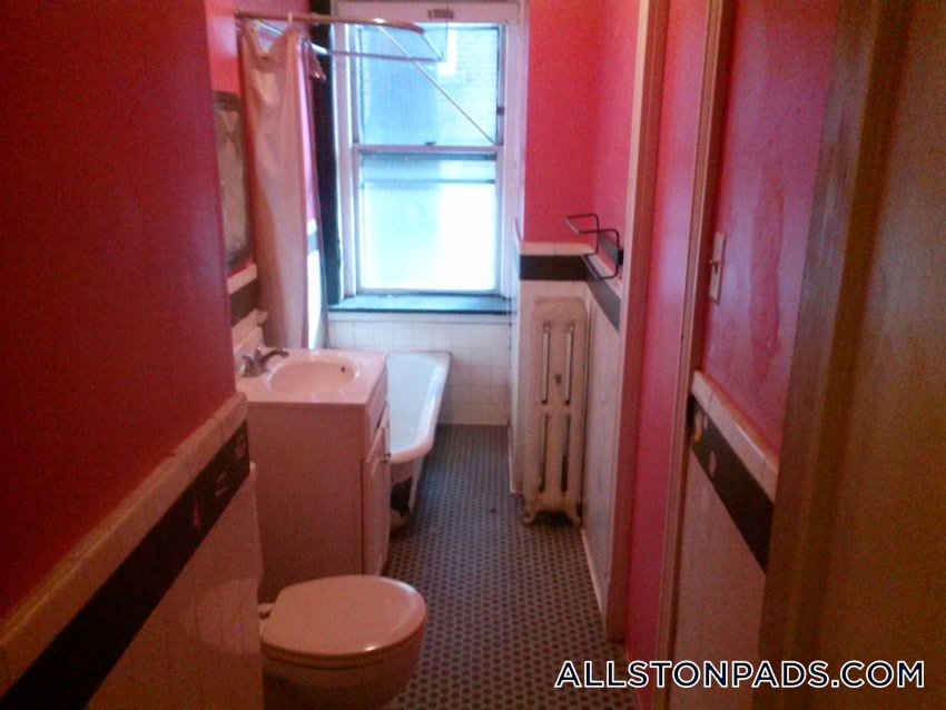 BOSTON - ALLSTON - 1 Bed, 1 Bath - Image 30