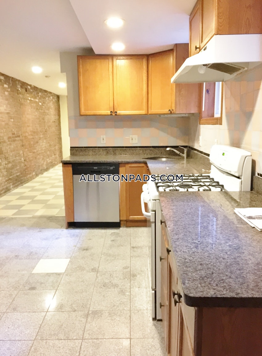 BOSTON - ALLSTON - 3 Beds, 1 Bath - Image 1