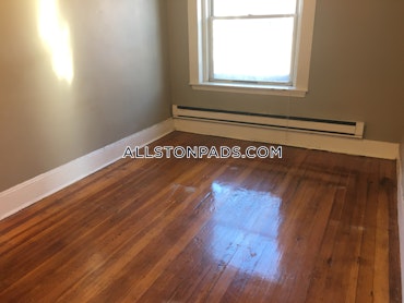 Boston - 1 Beds, 1 Baths