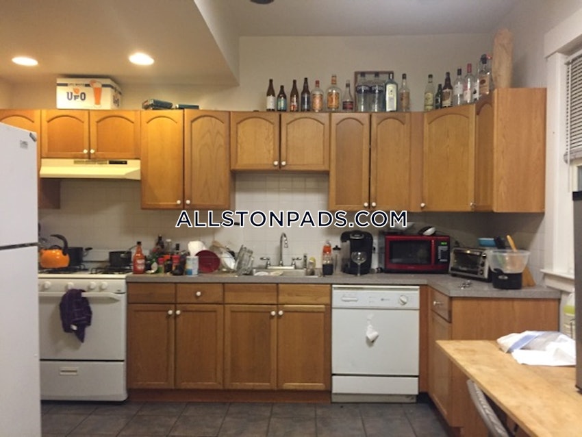 BOSTON - ALLSTON - 4 Beds, 2 Baths - Image 3