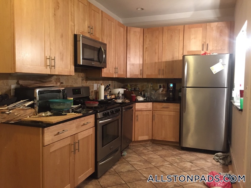 BOSTON - ALLSTON - 4 Beds, 1 Bath - Image 3