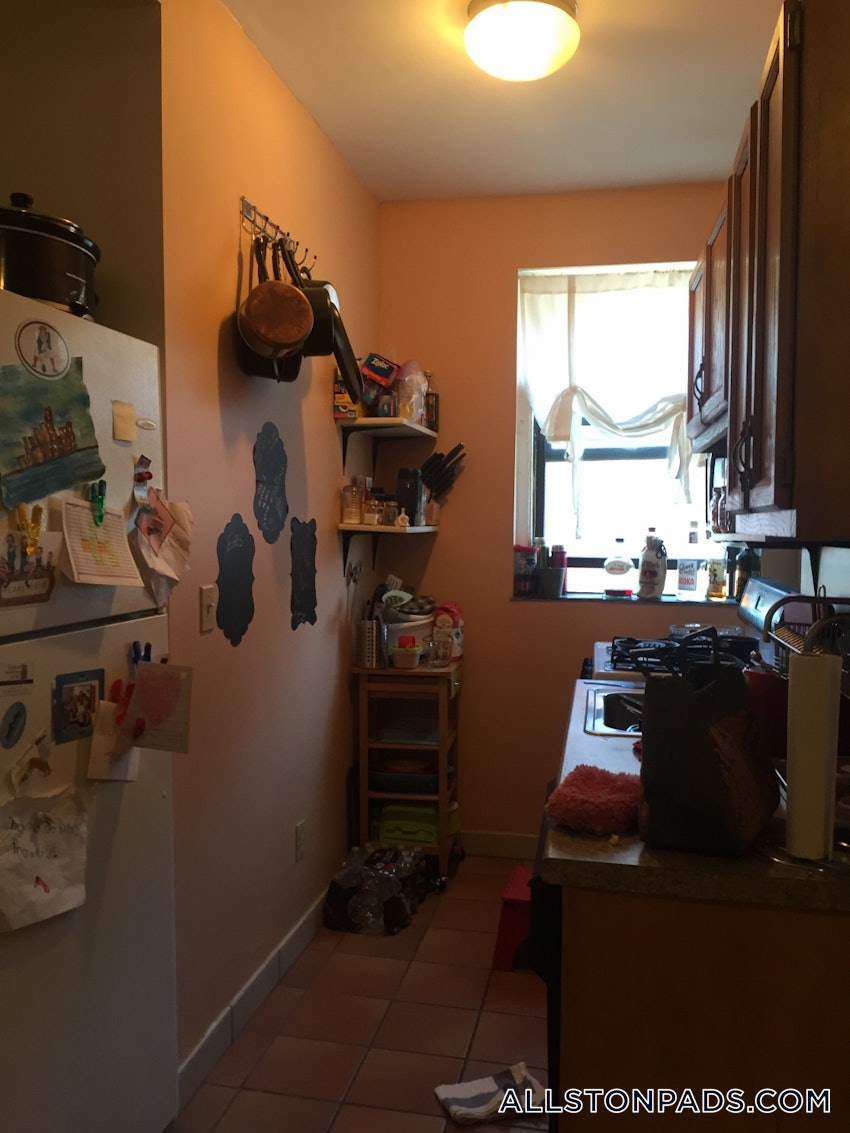 BOSTON - ALLSTON - 2 Beds, 1 Bath - Image 2