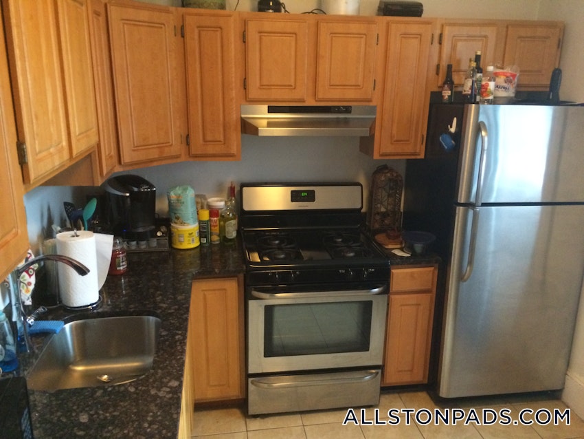 BOSTON - ALLSTON - 1 Bed, 1 Bath - Image 1