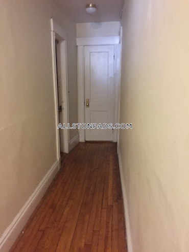 Boston - 3 Beds, 1 Baths