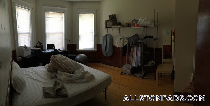 BOSTON - ALLSTON - 4 Beds, 2 Baths - Image 10