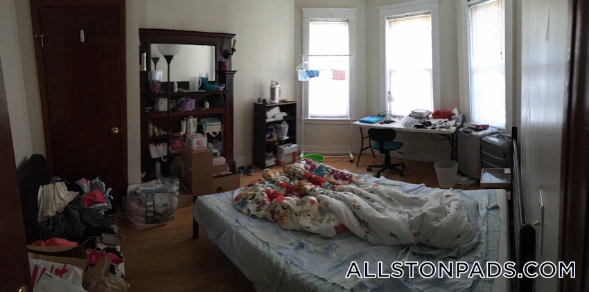 BOSTON - ALLSTON - 4 Beds, 2 Baths - Image 5