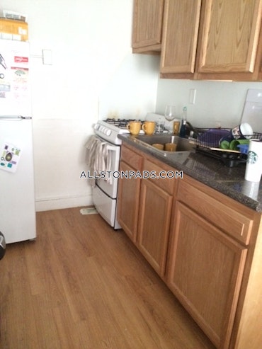 Boston - 2 Beds, 1 Baths