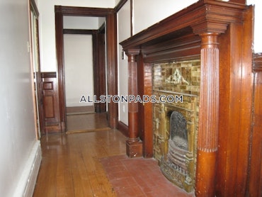 Boston - 3 Beds, 2 Baths