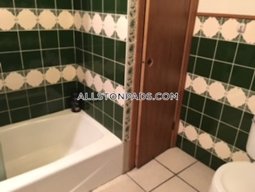 Boston - 2 Beds, 1 Baths