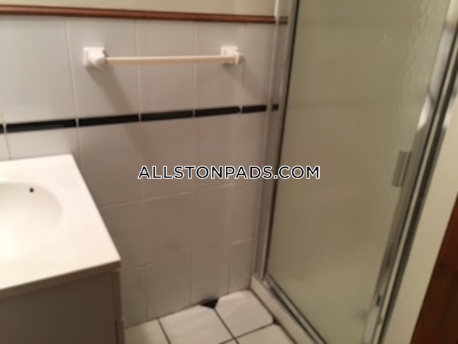 Boston - $2,400+ /mo