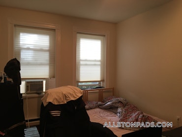 Boston - 1 Beds, 1 Baths