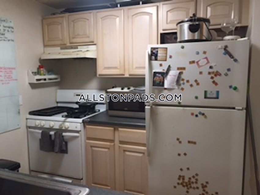 BOSTON - ALLSTON - 3 Beds, 2 Baths - Image 8