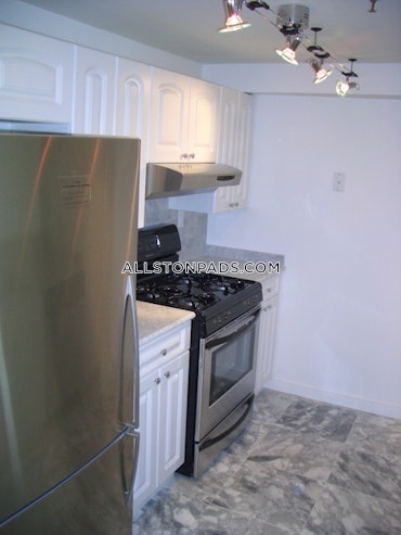 Boston - 2 Beds, 1.5 Baths