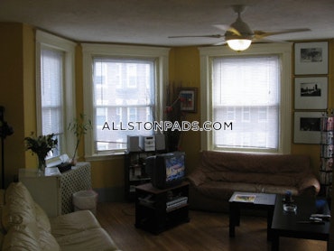 Boston - 5 Beds, 2 Baths