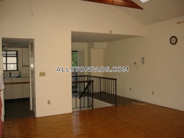 Boston - 2 Beds, 1 Baths