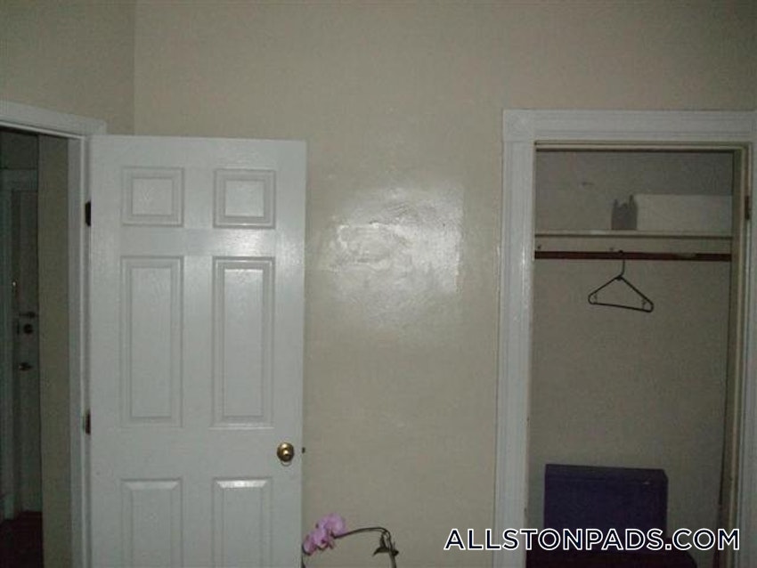 BOSTON - ALLSTON - 1 Bed, 1 Bath - Image 22