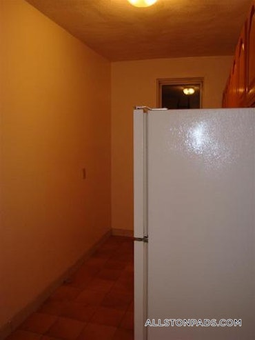 Boston - 1 Beds, 1 Baths