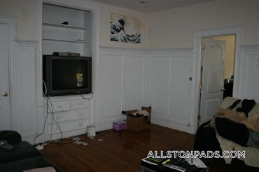 Boston - 3 Beds, 1 Baths