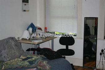 Commonwealth Ave. Boston