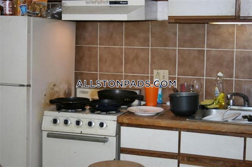 BOSTON - ALLSTON - 2 Beds, 1 Bath - Image 30