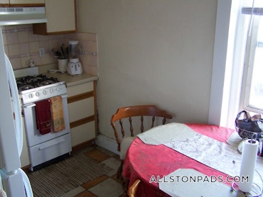 Boston - 1 Beds, 1 Baths