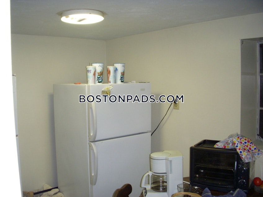 Boston - $2,550+ /month