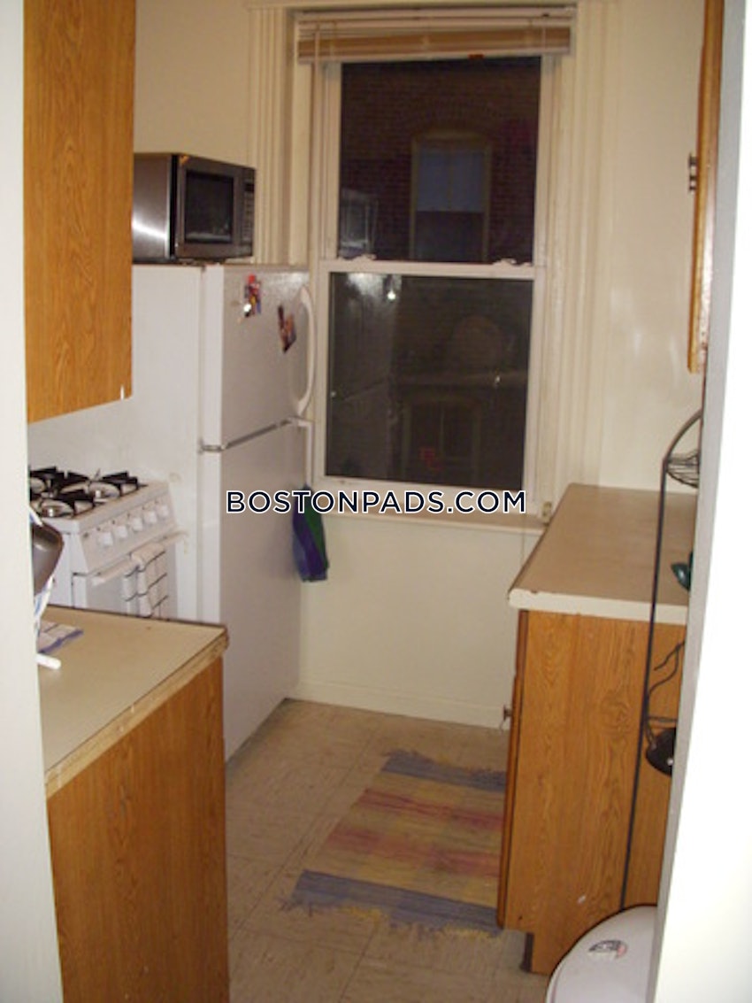 BOSTON - ALLSTON/BRIGHTON BORDER - 2 Beds, 1 Bath - Image 38