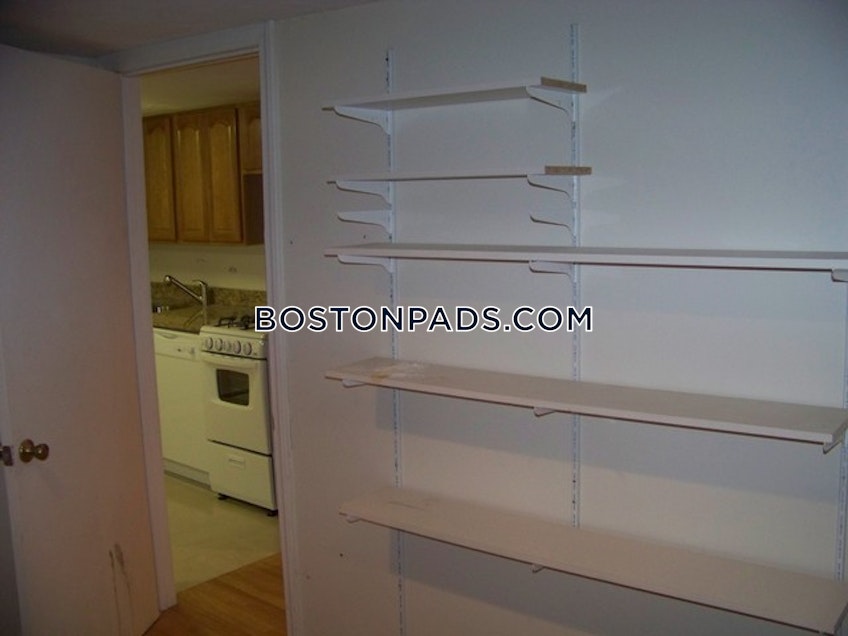 Boston - $2,550+ /month