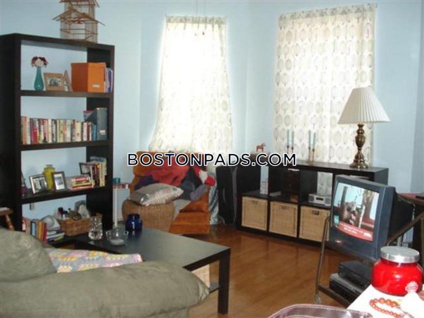 Boston - $2,150+ /month