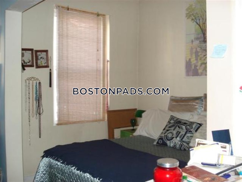 Boston - $2,150+ /month