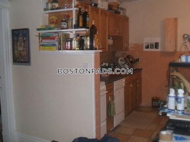 Boston - 2 Beds, 1 Baths