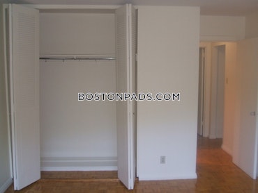 Boston - 2 Beds, 1 Baths