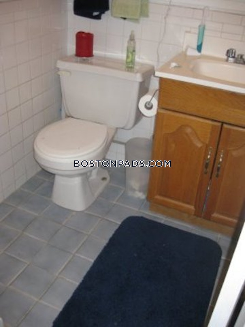 BOSTON - BRIGHTON- WASHINGTON ST./ ALLSTON ST. - 2 Beds, 1 Bath - Image 11