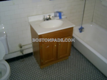 Boston - 1 Beds, 1 Baths