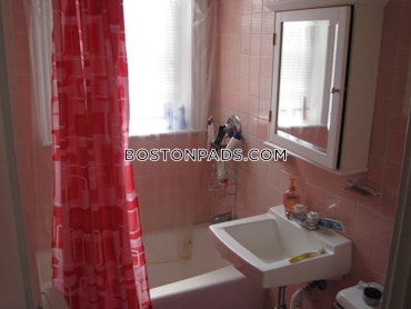 Boston - 1 Beds, 1 Baths