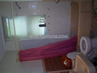 Boston - 1 Beds, 1 Baths