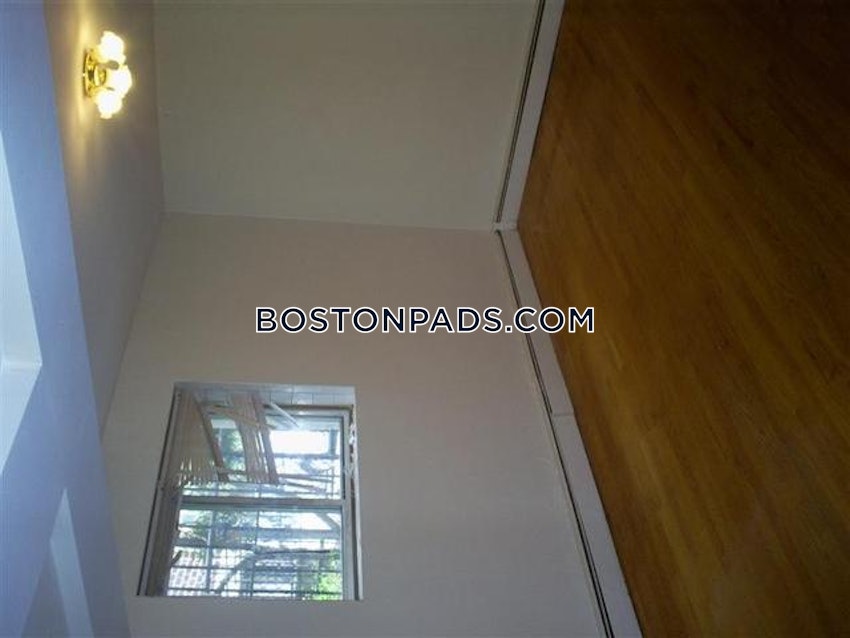 BOSTON - ALLSTON/BRIGHTON BORDER - 1 Bed, 1 Bath - Image 5