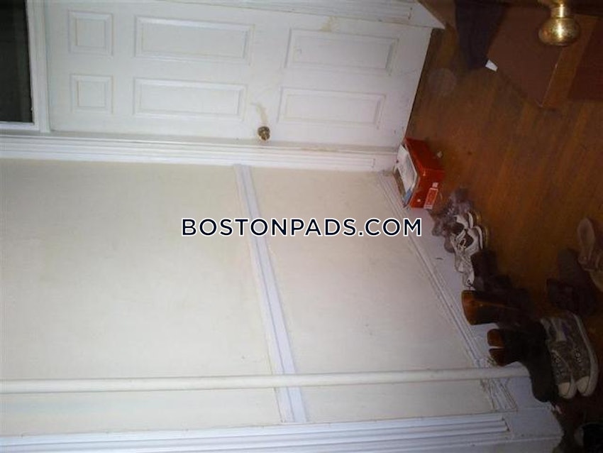 BOSTON - ALLSTON/BRIGHTON BORDER - 2 Beds, 1 Bath - Image 14