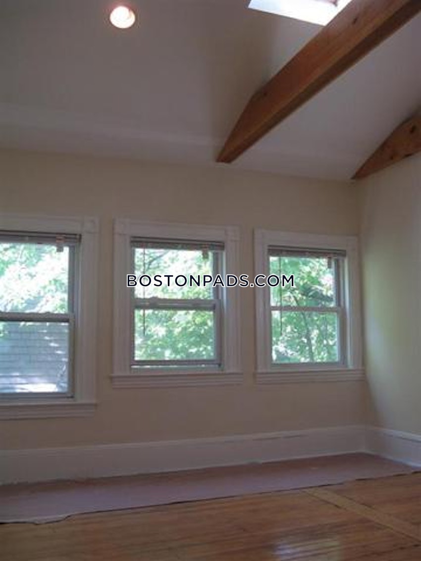 BOSTON - ALLSTON/BRIGHTON BORDER - 5 Beds, 2 Baths - Image 60