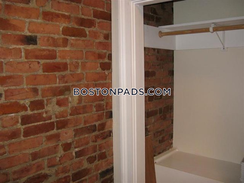 BOSTON - ALLSTON/BRIGHTON BORDER - 5 Beds, 2 Baths - Image 52