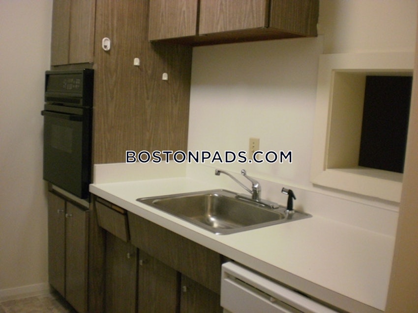 BOSTON - ALLSTON/BRIGHTON BORDER - 2 Beds, 1 Bath - Image 14