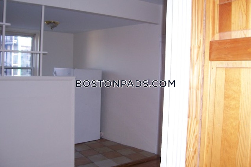 BOSTON - ALLSTON/BRIGHTON BORDER - 2 Beds, 1 Bath - Image 38