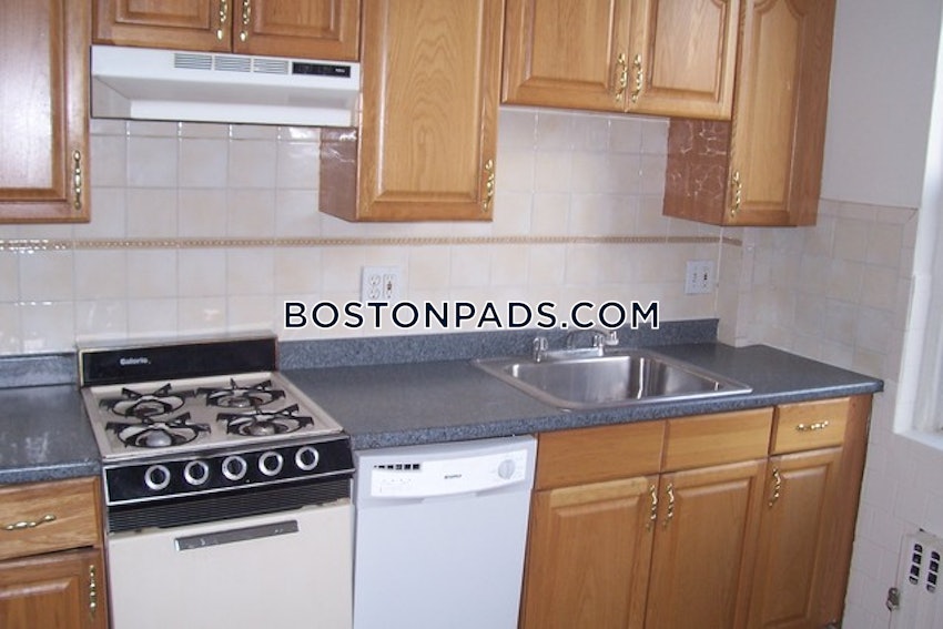 BOSTON - ALLSTON/BRIGHTON BORDER - 2 Beds, 1 Bath - Image 37