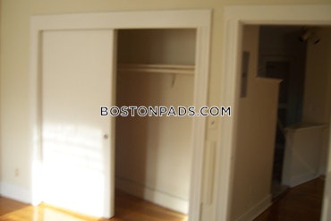 Boston - 2 Beds, 1 Baths