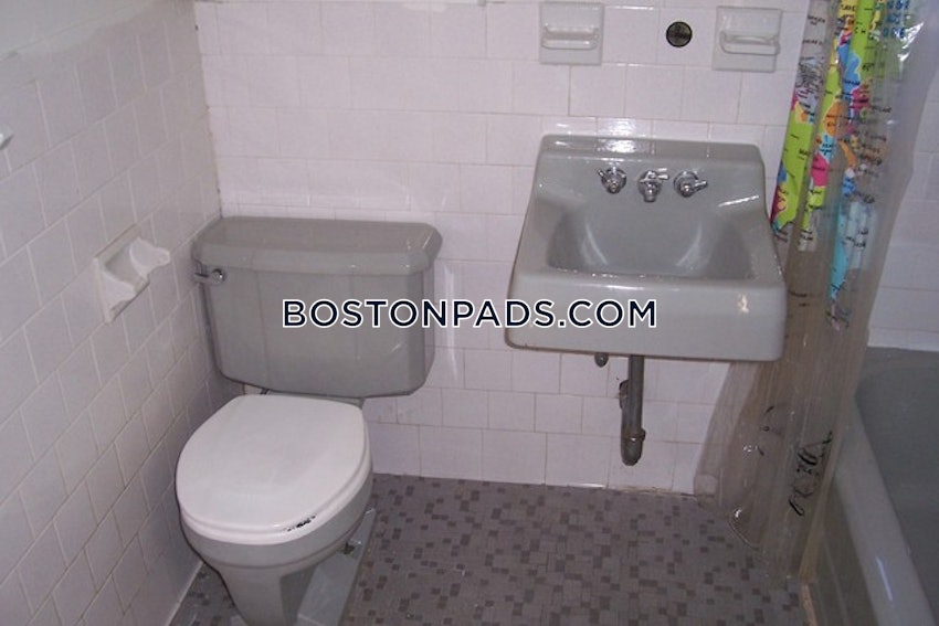 BOSTON - ALLSTON/BRIGHTON BORDER - 2 Beds, 1 Bath - Image 50